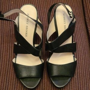 Scrappy, platform sandals